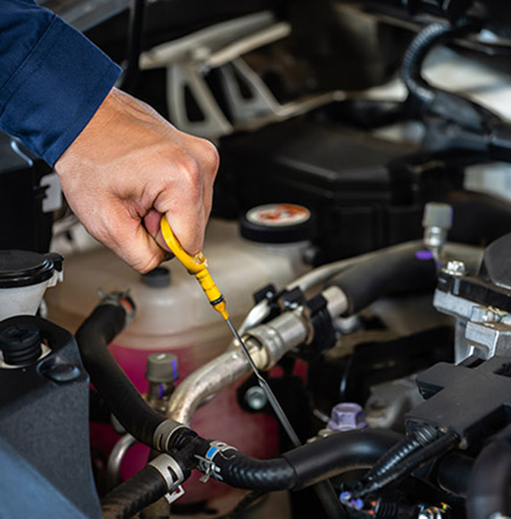 checking the oil level 